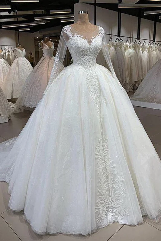 Bridelily Elegant Long Sleeve Ball Gown Tulle Wedding Dress